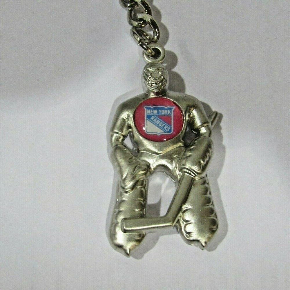 NY Rangers Hockey Player Key Chain Logo on Chest